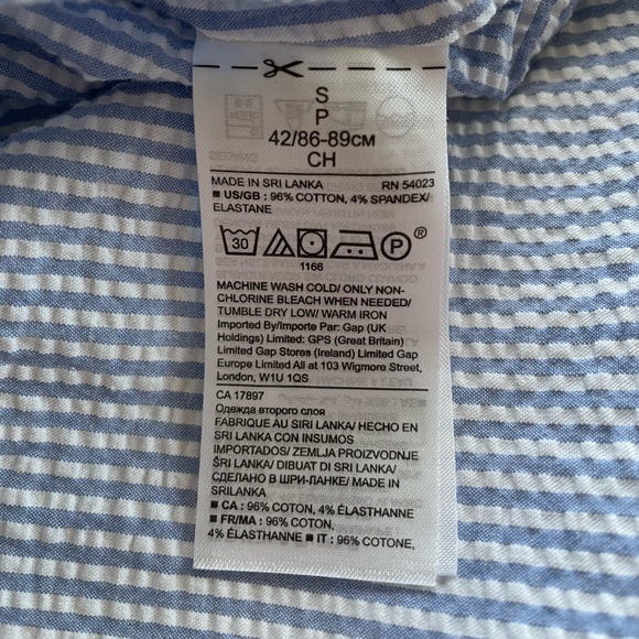 Banana Republic Seersucker Dillon Shirt - Picture 6 of 6